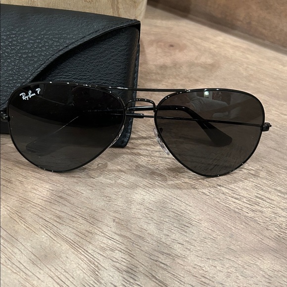 Ray-Ban RB3025 Aviator Total Black - Picture 7 of 9